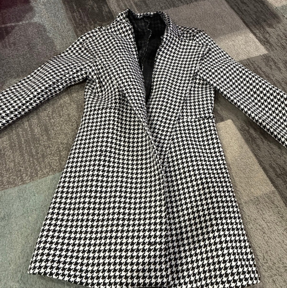 SHEIN Black and White Houndstooth Trench Coat